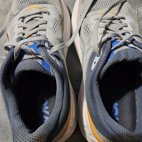 Men's Hoka Bondi 9 - Picture 2 of 6
